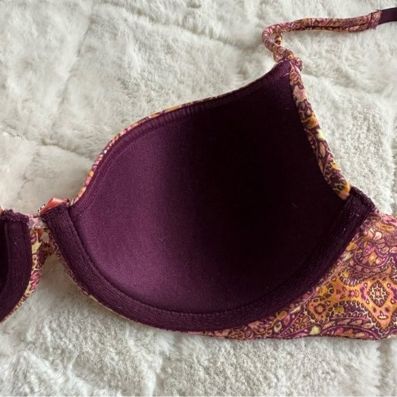 Victoria's Secret | Purple Paisley Body By Victoria "Lined Demi" Bra | Size 32C - Picture 5 of 11